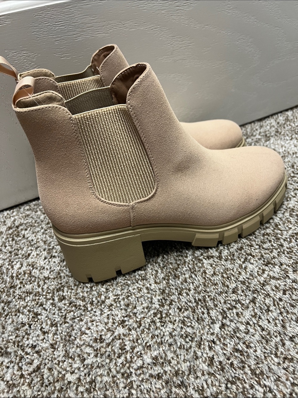 Athlefit Chelsea Lug Booties